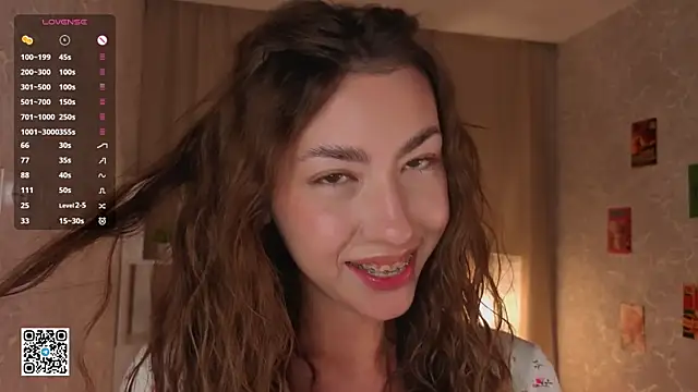 Snapshot of KeilaJeschon chatting on November 1, 2025, 4:14 am KeilaJeschon online show from November 1, 2025, 4:14 am