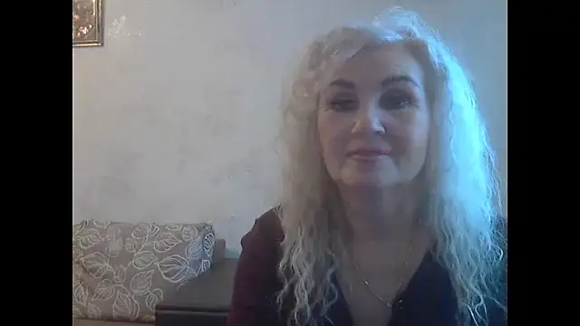 Snapshot of LadySexyBlond chatting on November 20, 2025, 7:08 am LadySexyBlond online show from November 20, 2025, 7:08 am