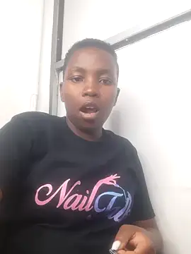 QueenLanaL online show from November 17, 2025, 2:45 pm