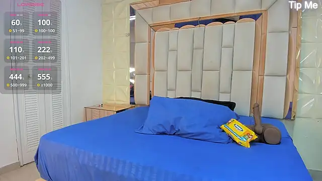 Snapshot of Sarah_Adamss chatting on October 30, 2025, 12:39 pm Sarah Adamss online show from October 30, 2025, 12:39 pm