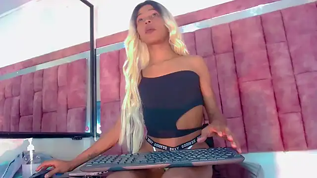 katherine x1 online show from November 30, 2025, 4:16 am