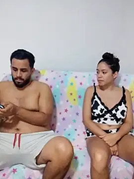 fabulousgirl online show from November 23, 2025, 6:08 pm