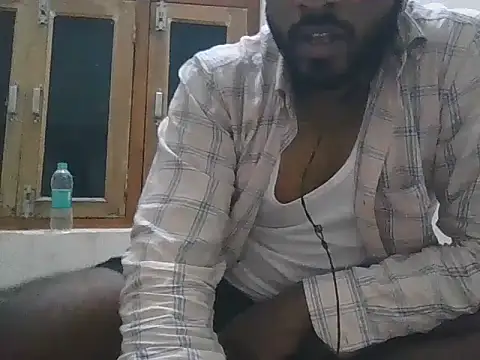 Raw12499 online show from December 18, 2025, 4:57 pm