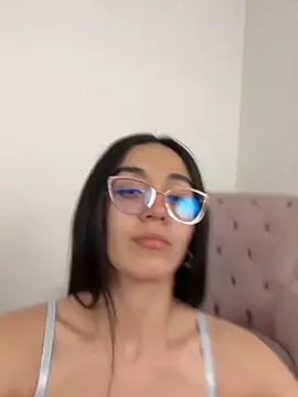 Snapshot of Liaa_sr chatting on September 26, 2025, 7:40 pm Liaa sr online show from September 26, 2025, 7:40 pm