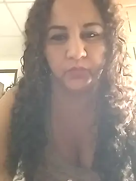 MEYBELLATINA online show from October 2, 2025, 7:54 pm