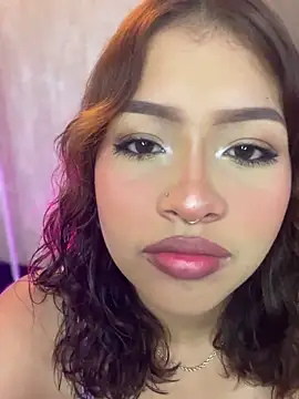 Snapshot of Mia_Valmont chatting on December 4, 2025, 1:42 pm Mia Valmont online show from December 4, 2025, 1:42 pm