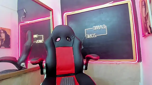 Snapshot of Stiben_boy chatting on September 30, 2025, 7:19 pm Stiben boy online show from September 30, 2025, 7:19 pm