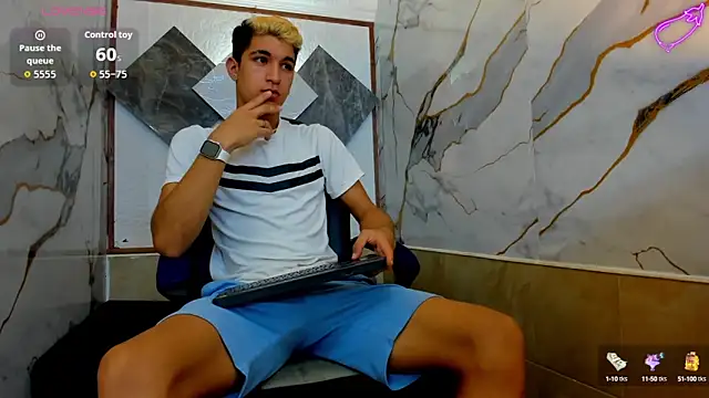 Snapshot of Stiben_boy chatting on October 6, 2025, 7:00 pm Stiben boy online show from October 6, 2025, 7:00 pm