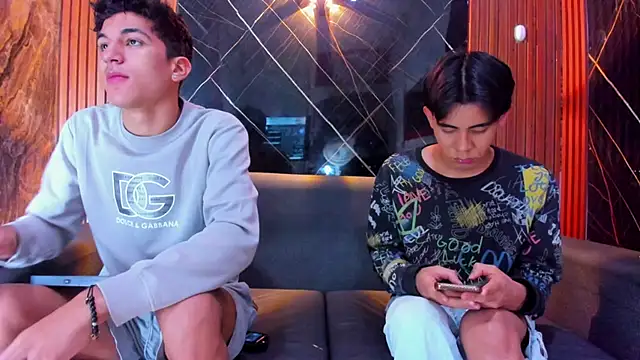 Snapshot of Stiben_boy chatting on November 17, 2025, 12:33 pm Stiben boy online show from November 17, 2025, 12:33 pm