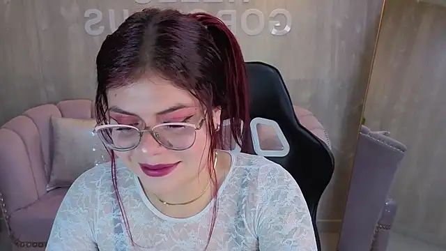 Snapshot of draviana_a_ chatting on October 17, 2025, 3:10 am draviana a online show from October 17, 2025, 3:10 am