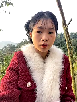 -mayhan11 online show from October 26, 2025, 11:42 pm