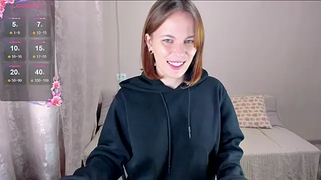 EvaCordy online show from October 17, 2025, 5:37 pm