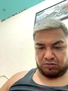 Snapshot of Sk3m_veryhot chatting on December 3, 2025, 6:54 am Sk3m veryhot online show from December 3, 2025, 6:54 am