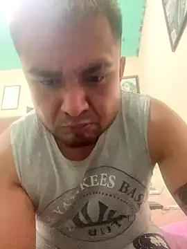 Snapshot of Sk3m_veryhot chatting on December 4, 2025, 7:28 am Sk3m veryhot online show from December 4, 2025, 7:28 am