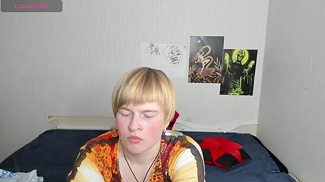 Cattie w  online show from November 20, 2025, 1:17 am