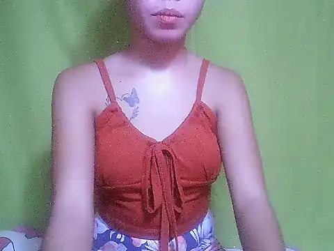 SweetPussie18x online show from November 27, 2025, 2:13 am