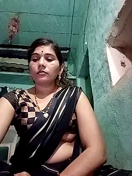 Sapna  wq1 online show from October 15, 2025, 10:10 pm