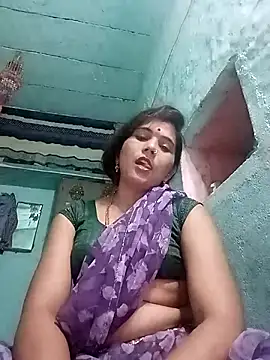 Sapna  wq1 online show from November 6, 2025, 7:04 pm