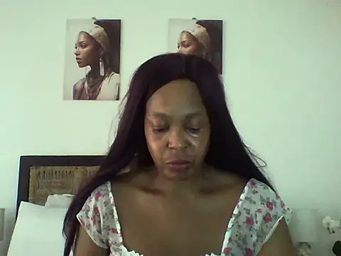 Snapshot of Blacksashaxx chatting on October 17, 2025, 7:55 am Blacksashaxx online show from October 17, 2025, 7:55 am