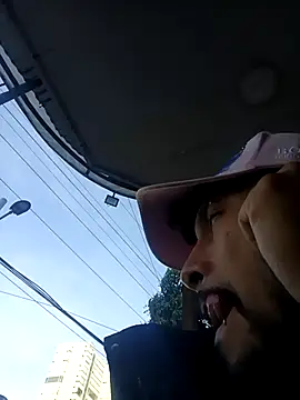 Snapshot of kingbickcockDn chatting on October 4, 2025, 12:25 pm kingbickcockDn online show from October 4, 2025, 12:25 pm