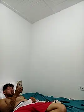 Snapshot of kingbickcockDn chatting on October 12, 2025, 3:11 pm kingbickcockDn online show from October 12, 2025, 3:11 pm