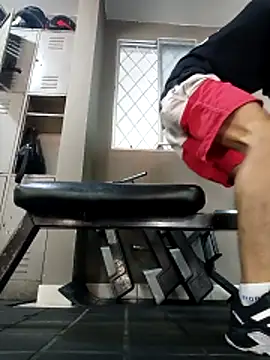 Snapshot of kingbickcockDn chatting on October 29, 2025, 3:58 pm kingbickcockDn online show from October 29, 2025, 3:58 pm