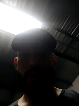 Snapshot of kingbickcockDn chatting on November 18, 2025, 3:49 pm kingbickcockDn online show from November 18, 2025, 3:49 pm