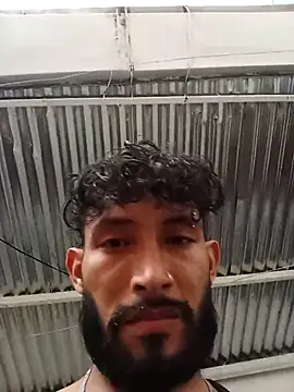 Snapshot of kingbickcockDn chatting on December 1, 2025, 8:58 pm kingbickcockDn online show from December 1, 2025, 8:58 pm