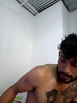 Snapshot of kingbickcockDn chatting on December 15, 2025, 3:27 pm kingbickcockDn online show from December 15, 2025, 3:27 pm