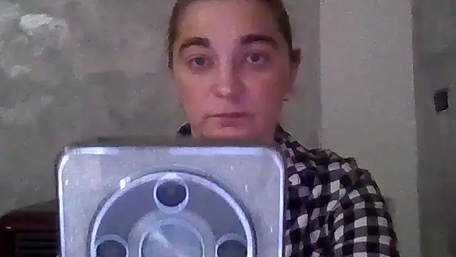 GoldenAngelMilf online show from November 14, 2025, 3:55 pm