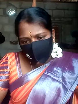 Tamil Hot Sandy online show from October 29, 2025, 5:31 am