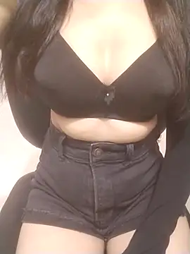 Snapshot of Rosie_Star chatting on November 5, 2025, 5:51 am Rosie Star online show from November 5, 2025, 5:51 am