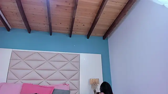 EliDurann online show from October 28, 2025, 12:30 pm