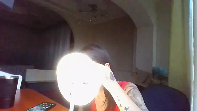 Snapshot of QueenMomyS chatting on December 2, 2025, 6:30 am QueenMomyS online show from December 2, 2025, 6:30 am