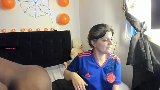 Yin yang hot online show from October 22, 2025, 10:31 pm