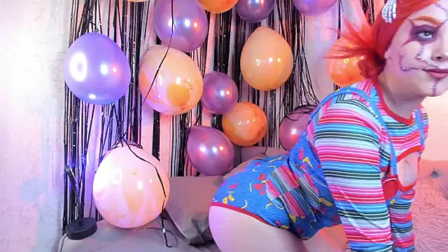 Snapshot of MAGIC_VERA chatting on October 31, 2025, 1:23 pm MAGIC VERA online show from October 31, 2025, 1:23 pm