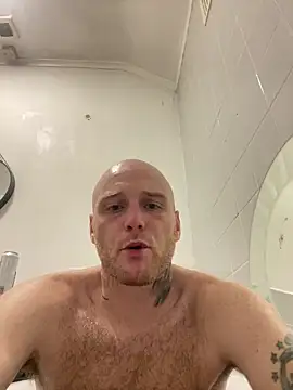 Snapshot of Thebald-topher chatting on October 12, 2025, 5:45 pm Thebald-topher online show from October 12, 2025, 5:45 pm