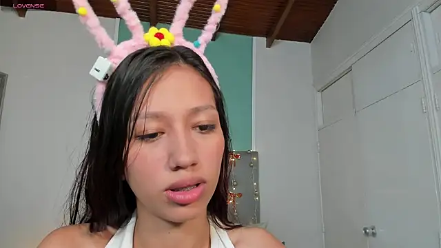 sofi laane online show from December 16, 2025, 12:10 pm