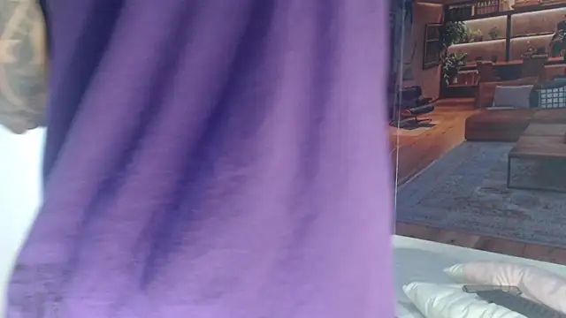 RomeoMillerr online show from December 17, 2025, 7:31 pm