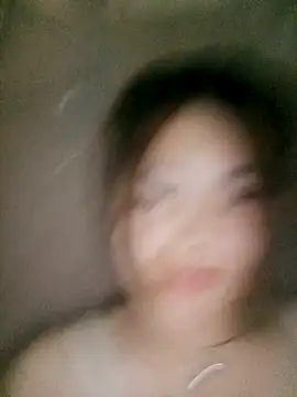 min-xinh online show from October 12, 2025, 7:24 pm