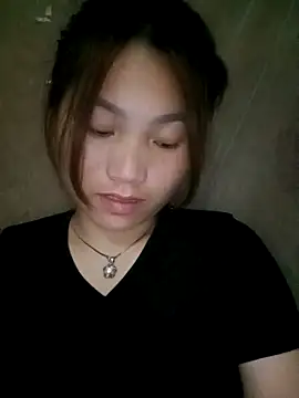 min-xinh online show from October 18, 2025, 9:26 pm