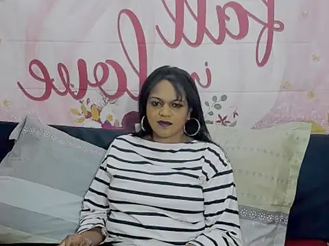 indianswtbella online show from November 3, 2025, 4:58 am