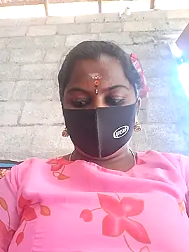 Snapshot of Tamil_Hot_Sindhu chatting on October 2, 2025, 8:32 am Tamil Hot Sindhu online show from October 2, 2025, 8:32 am