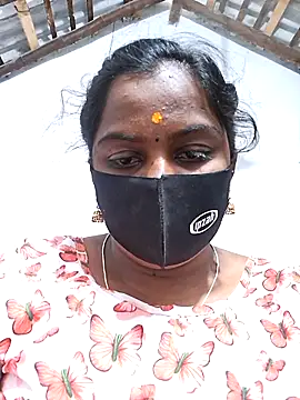 Snapshot of Tamil_Hot_Sindhu chatting on October 7, 2025, 8:11 am Tamil Hot Sindhu online show from October 7, 2025, 8:11 am