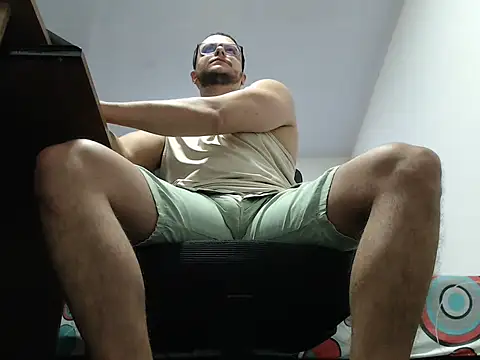 Snapshot of DirtyNotLimits_ chatting on October 18, 2025, 1:34 pm DirtyNotLimits online show from October 18, 2025, 1:34 pm