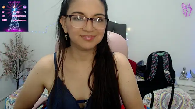 astrolover  online show from December 16, 2025, 1:32 am