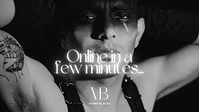 VynnyBlacke  online show from November 1, 2025, 9:17 pm