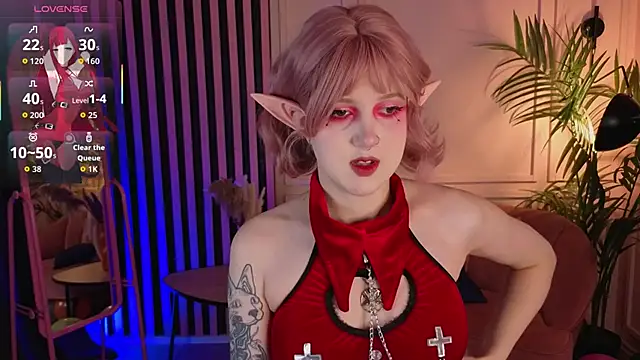 luna son online show from December 3, 2025, 6:10 am