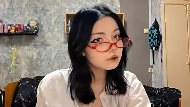 Beeping Creature online show from November 13, 2025, 4:50 pm