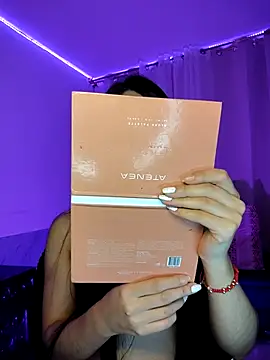 Snapshot of tamara_vald chatting on December 14, 2025, 3:45 am tamara vald online show from December 14, 2025, 3:45 am